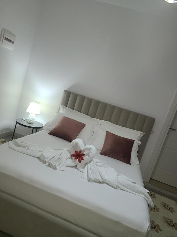 Juriki Apartament Vlorë Eksteriør billede