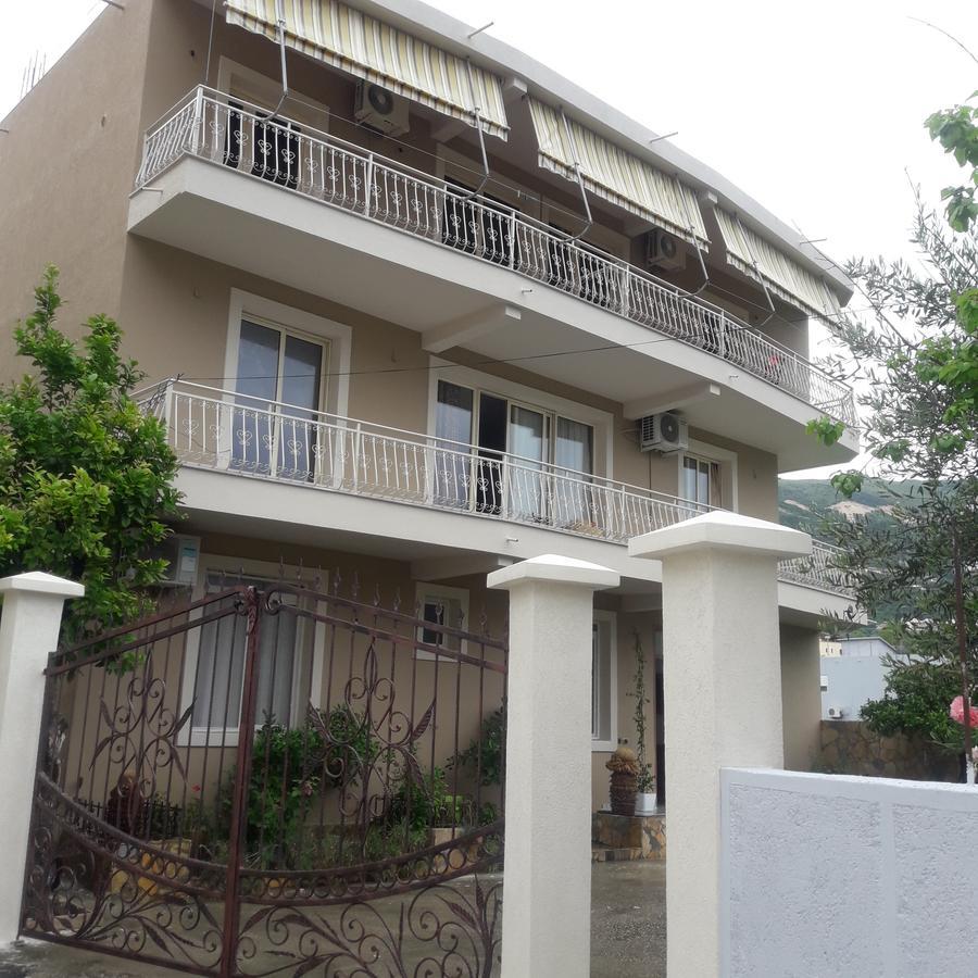 Juriki Apartament Vlorë Eksteriør billede